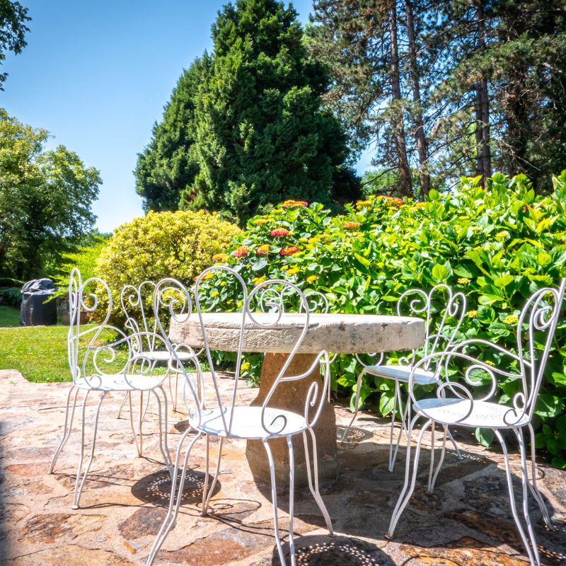 parc-jardin-terrasse-manoir-des-dryades